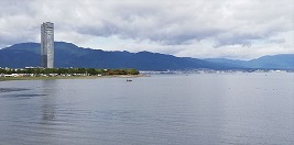 �т�ΌΊ݁A�Ђƍۖڗ��^���[�E�z�e��